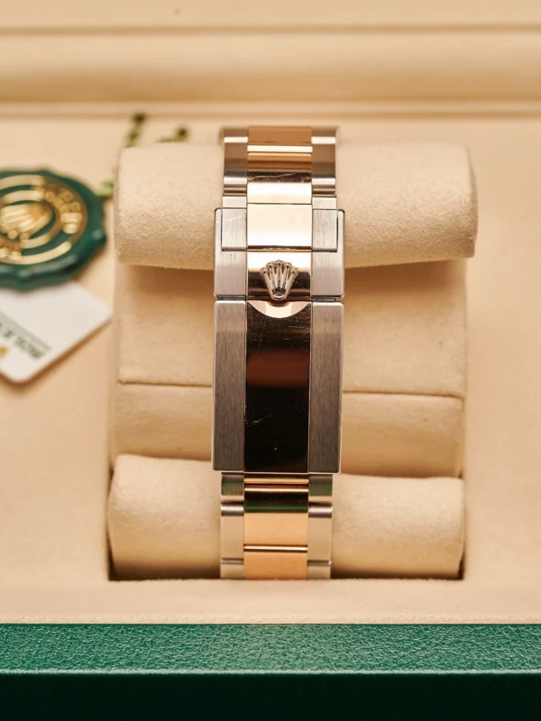 root beer 3 Rolex GMT-Master II 126711CHNR 2022 Rootbeer Rose